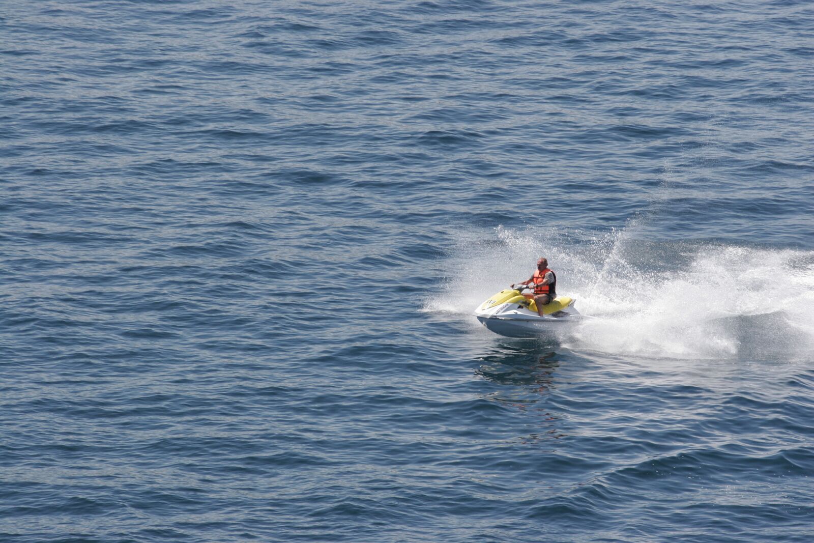 Canon EOS 20D sample photo. Wave runner, recreation, jetski photography