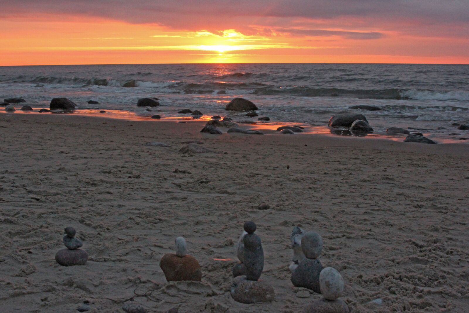 Canon EOS 600D (Rebel EOS T3i / EOS Kiss X5) sample photo. Sea, baltic sea, beach photography