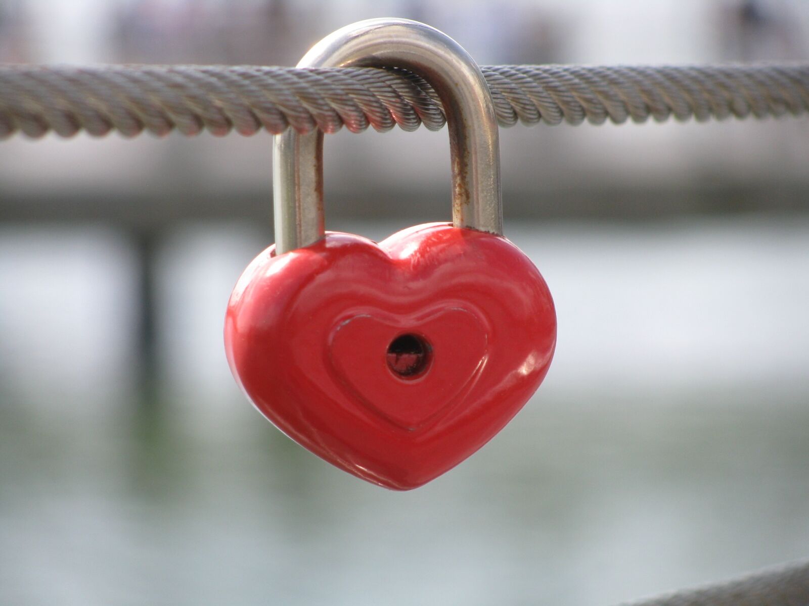 Canon POWERSHOT SX100 IS sample photo. Love lock, heart, switzerland photography