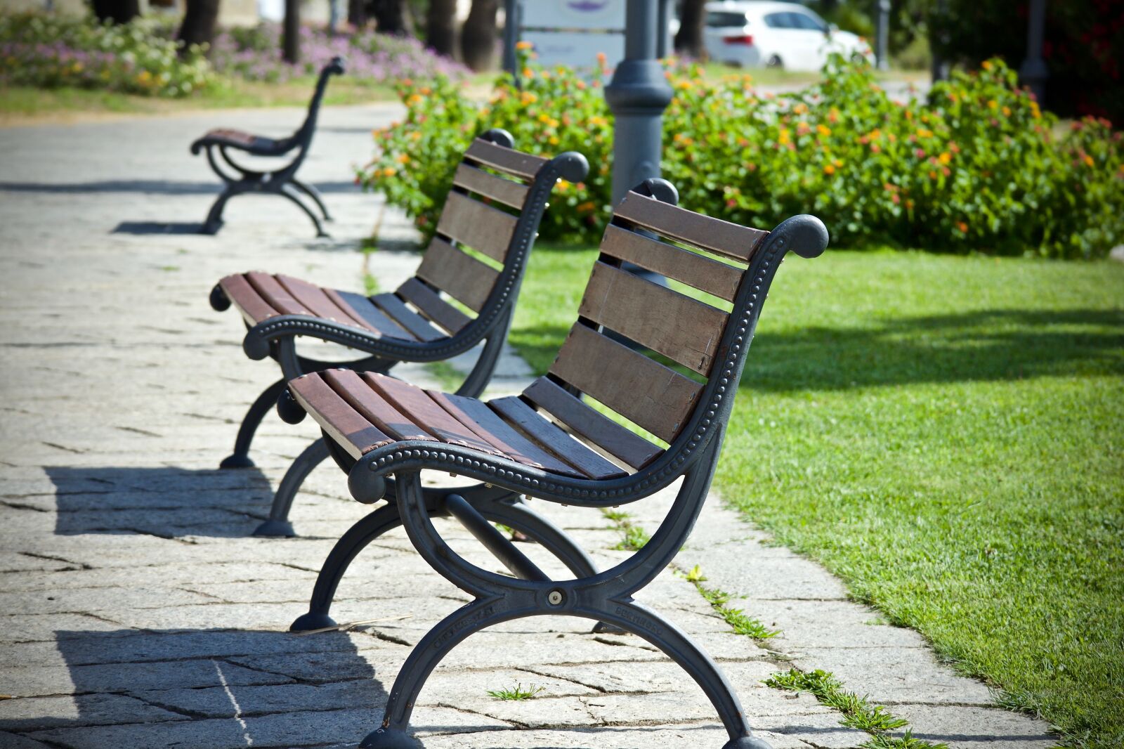 Canon EOS M sample photo. Bench, sitting, rest photography