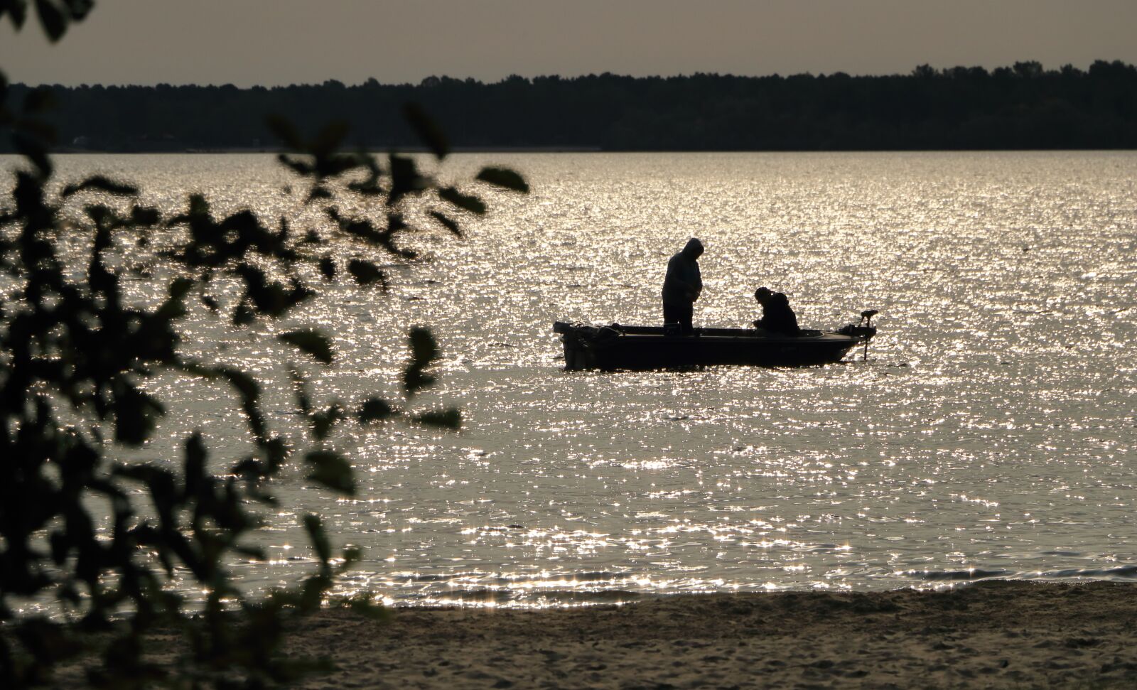 Canon EOS 80D sample photo. Boat, angler, lake photography