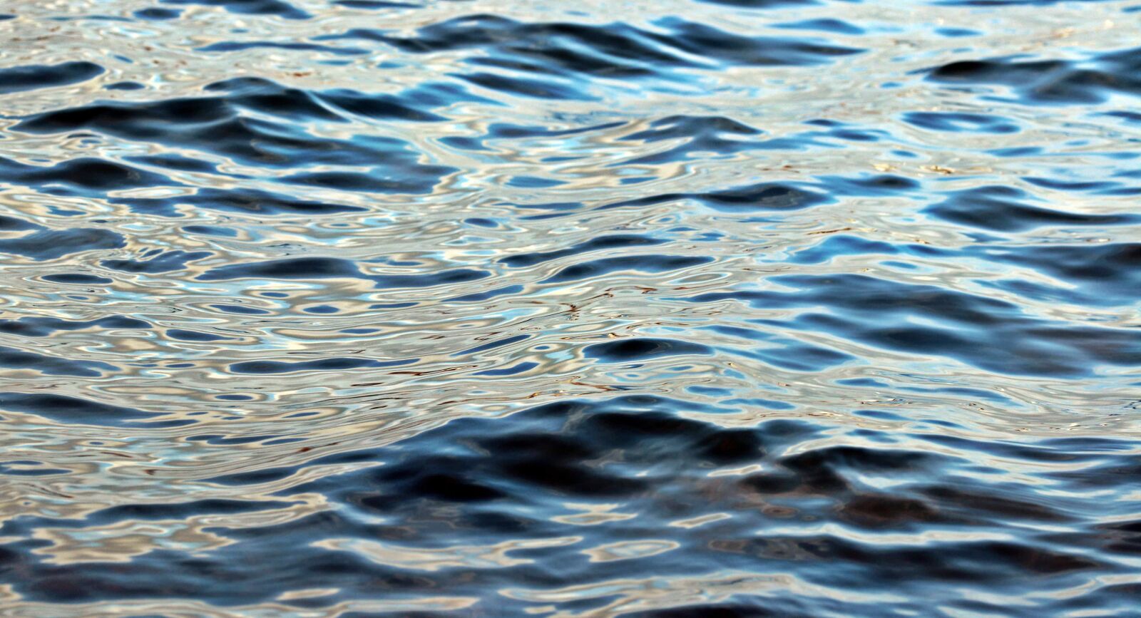 Canon EOS 80D sample photo. Wet, wave, reflection, nature photography