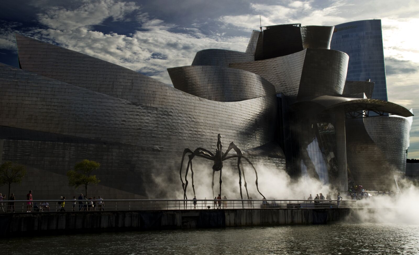 Pentax K-30 sample photo. Bilbao, museum, ria photography