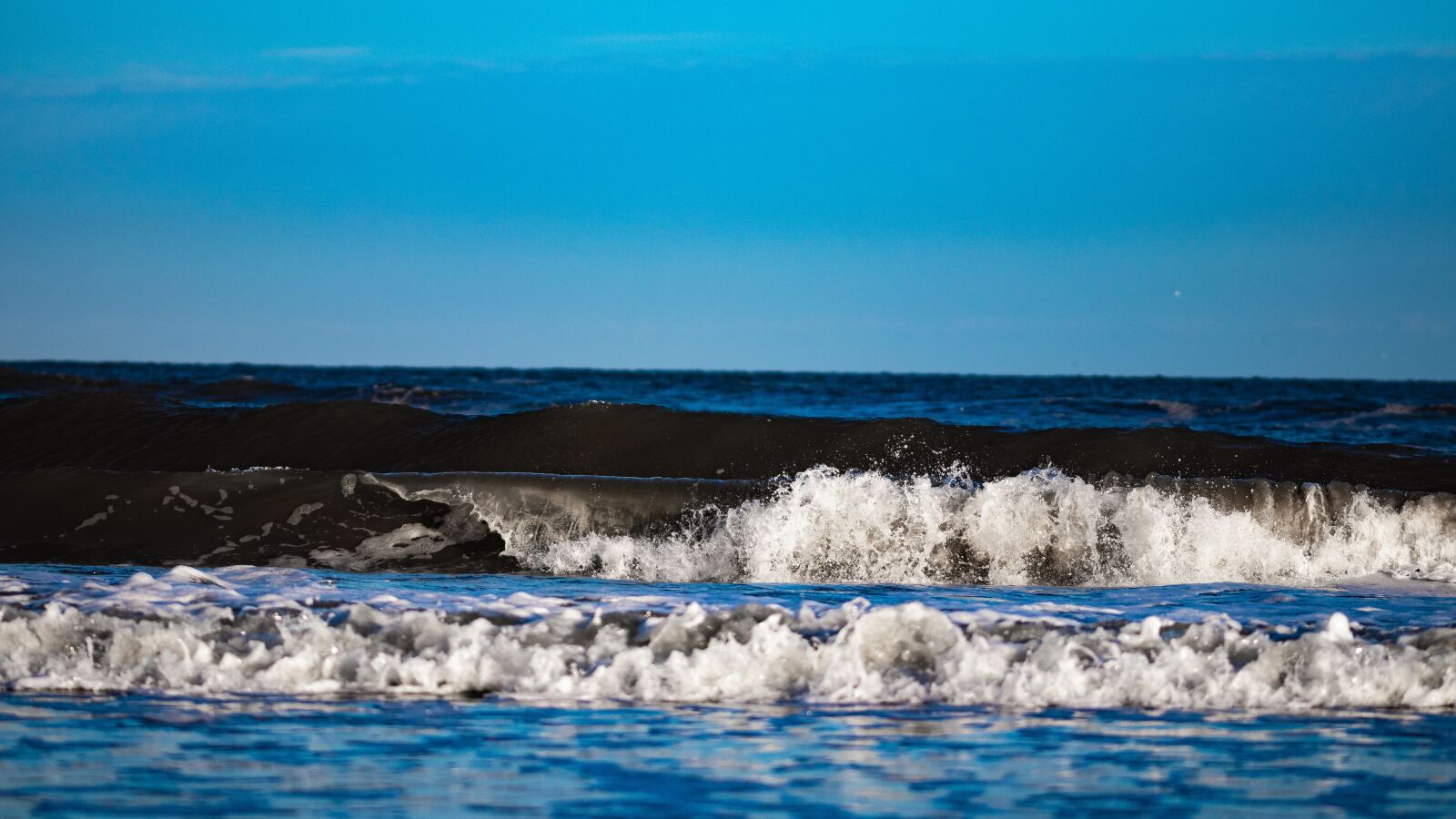 Canon EOS 80D sample photo. Sea, beach, horizon photography