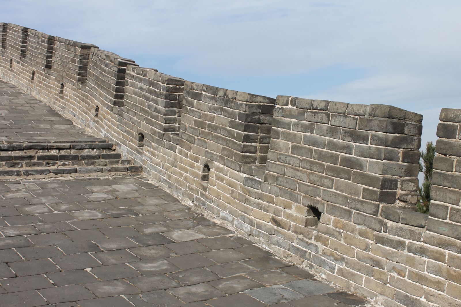 Canon EOS 1100D (EOS Rebel T3 / EOS Kiss X50) sample photo. China, great wall, coach photography