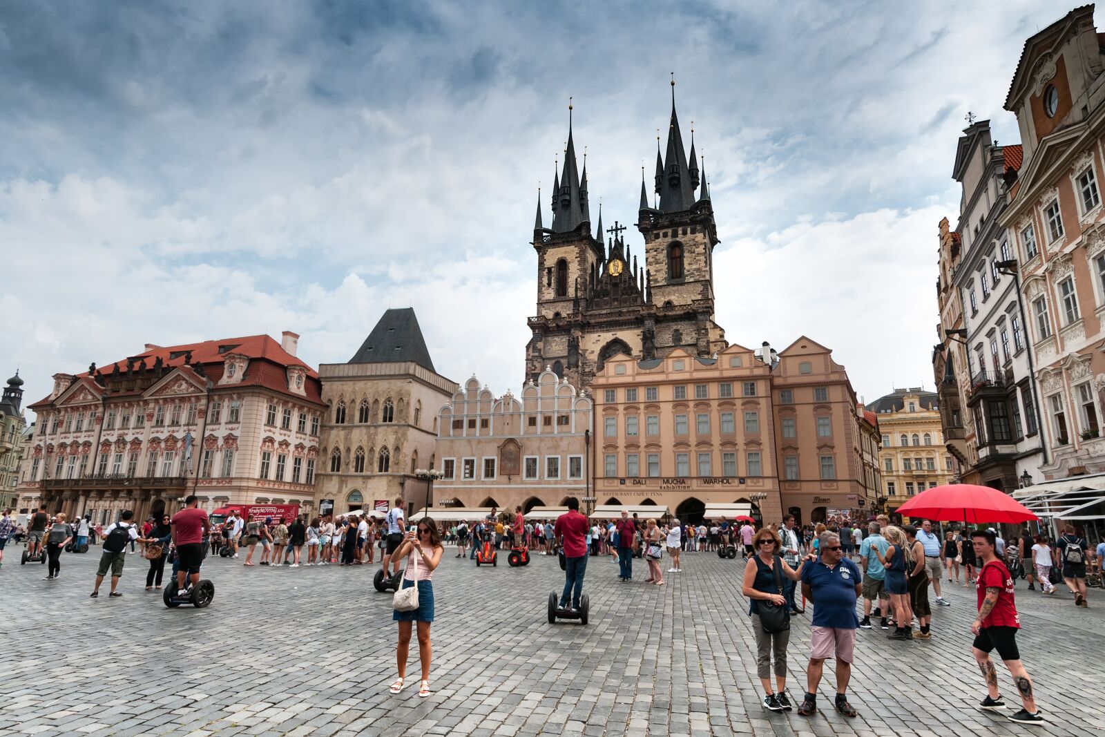 Nikon D300S sample photo. Downtown, historic center, prague photography