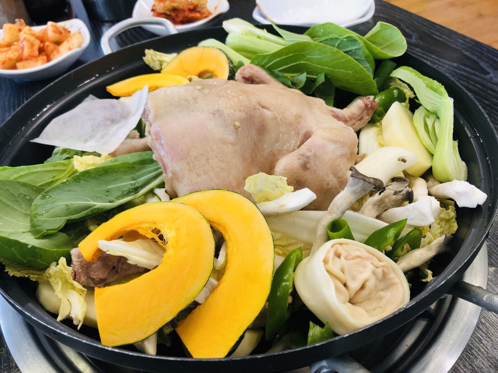 iPhone 8 back camera 3.99mm f/1.8 sample photo. Chicken dishes, chicken for photography