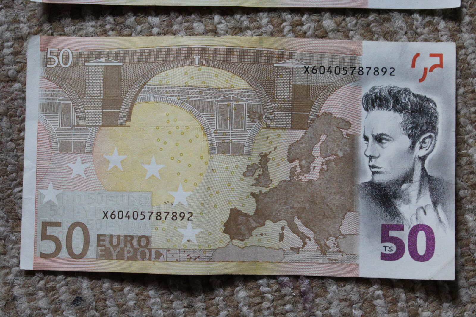 Canon EOS 600D (Rebel EOS T3i / EOS Kiss X5) sample photo. James dean, dollar bill photography