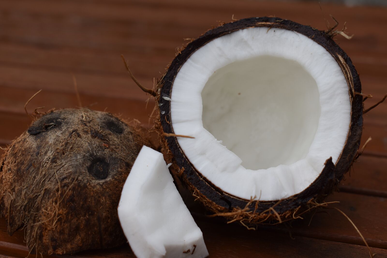 Nikon D3500 sample photo. Coconut, nuts, food photography