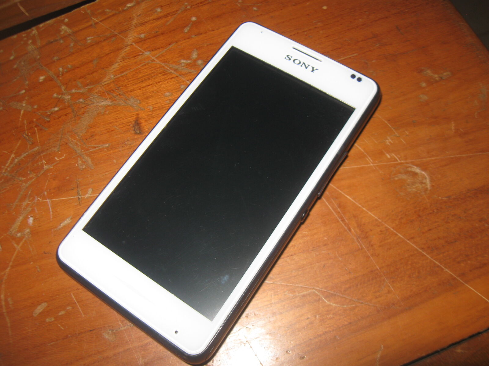 Canon PowerShot A590 IS sample photo. Android, smartphone, sony, walkman photography