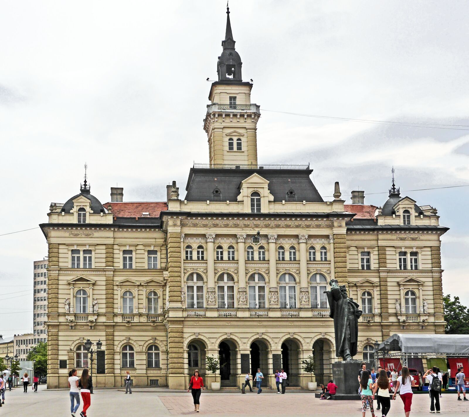 Panasonic Lumix DMC-GH3 sample photo. Serbia, novi sad, town photography