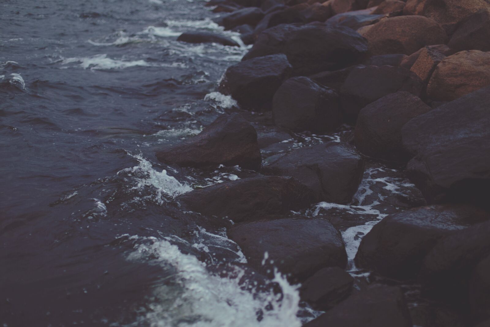 Canon EOS 6D sample photo. Rocks, waves, water photography
