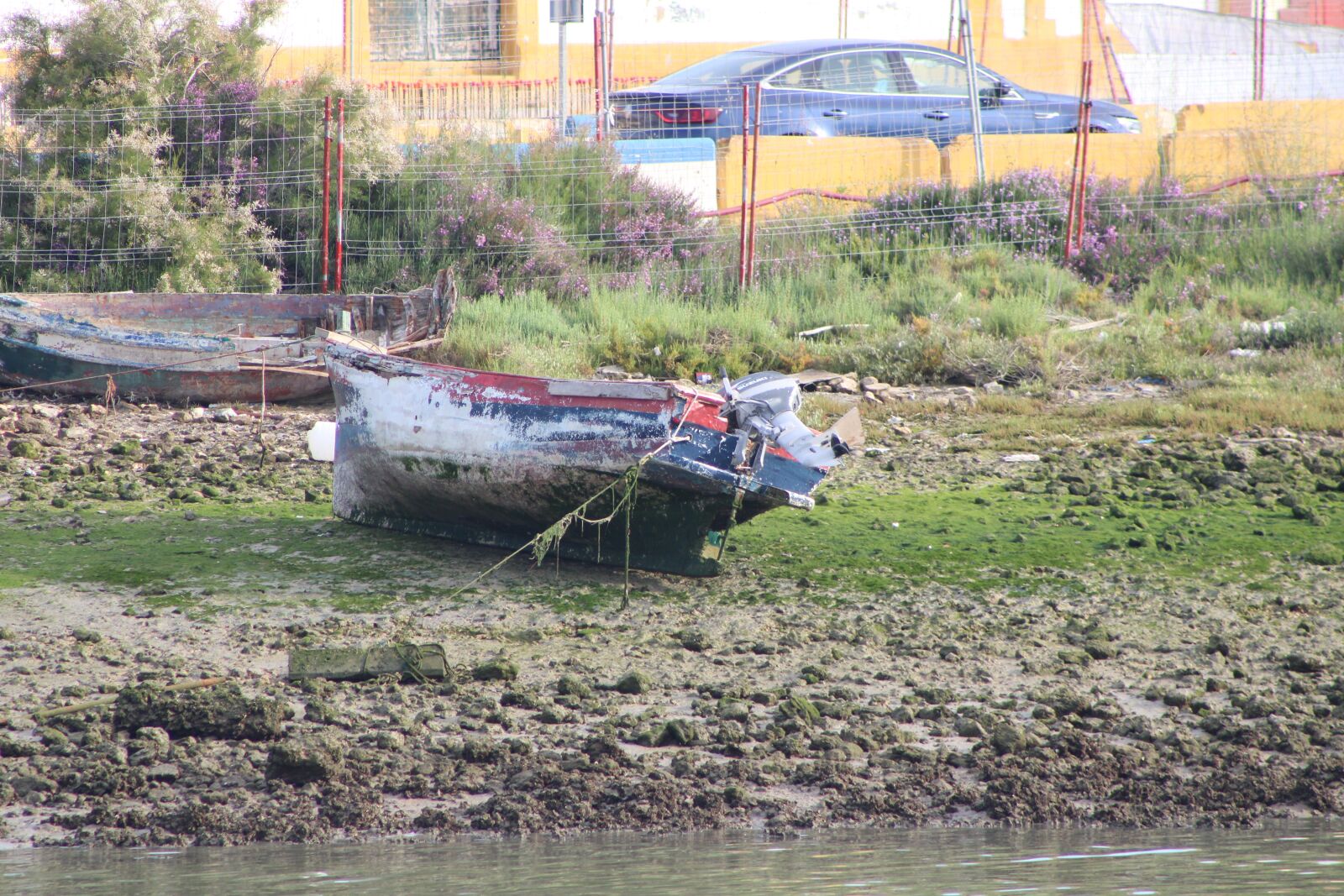 Canon EF75-300mm f/4-5.6 sample photo. The port of santa photography