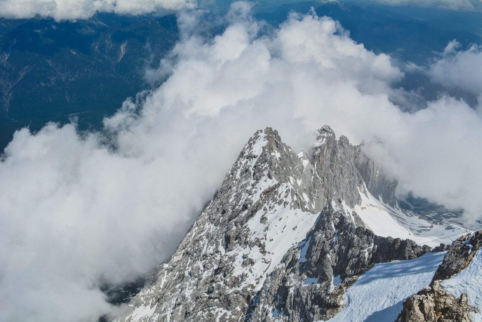 Nikon D5200 sample photo. Adventure, altitude, climb photography