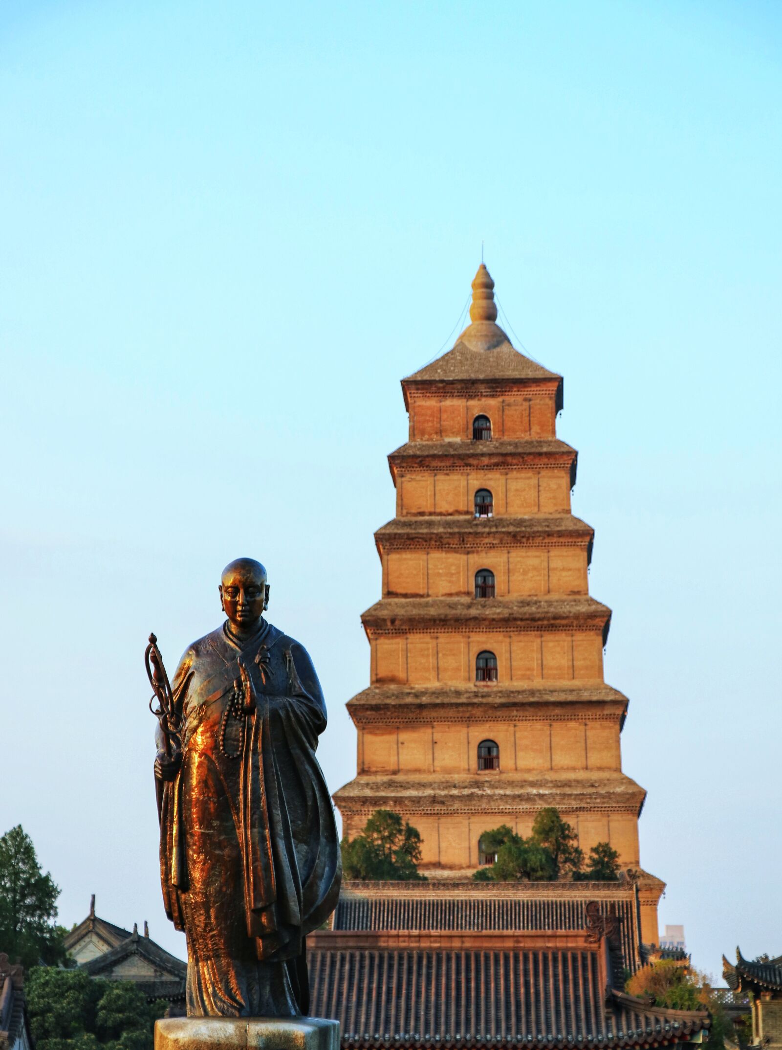 Canon EF-S 18-135mm F3.5-5.6 IS USM sample photo. China, shaanxi province, xi'an photography