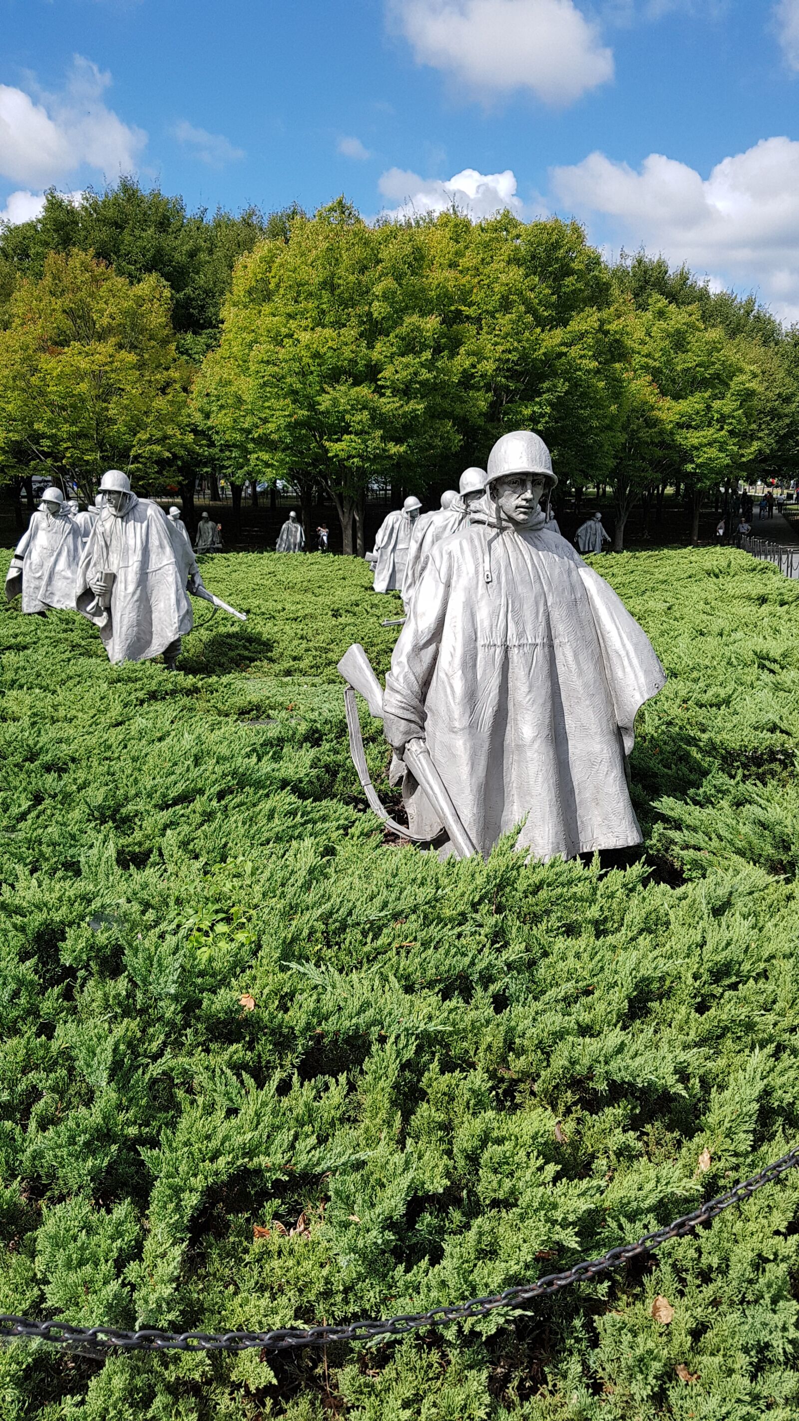 Samsung Galaxy S7 Edge sample photo. Korean veterans war memorial photography