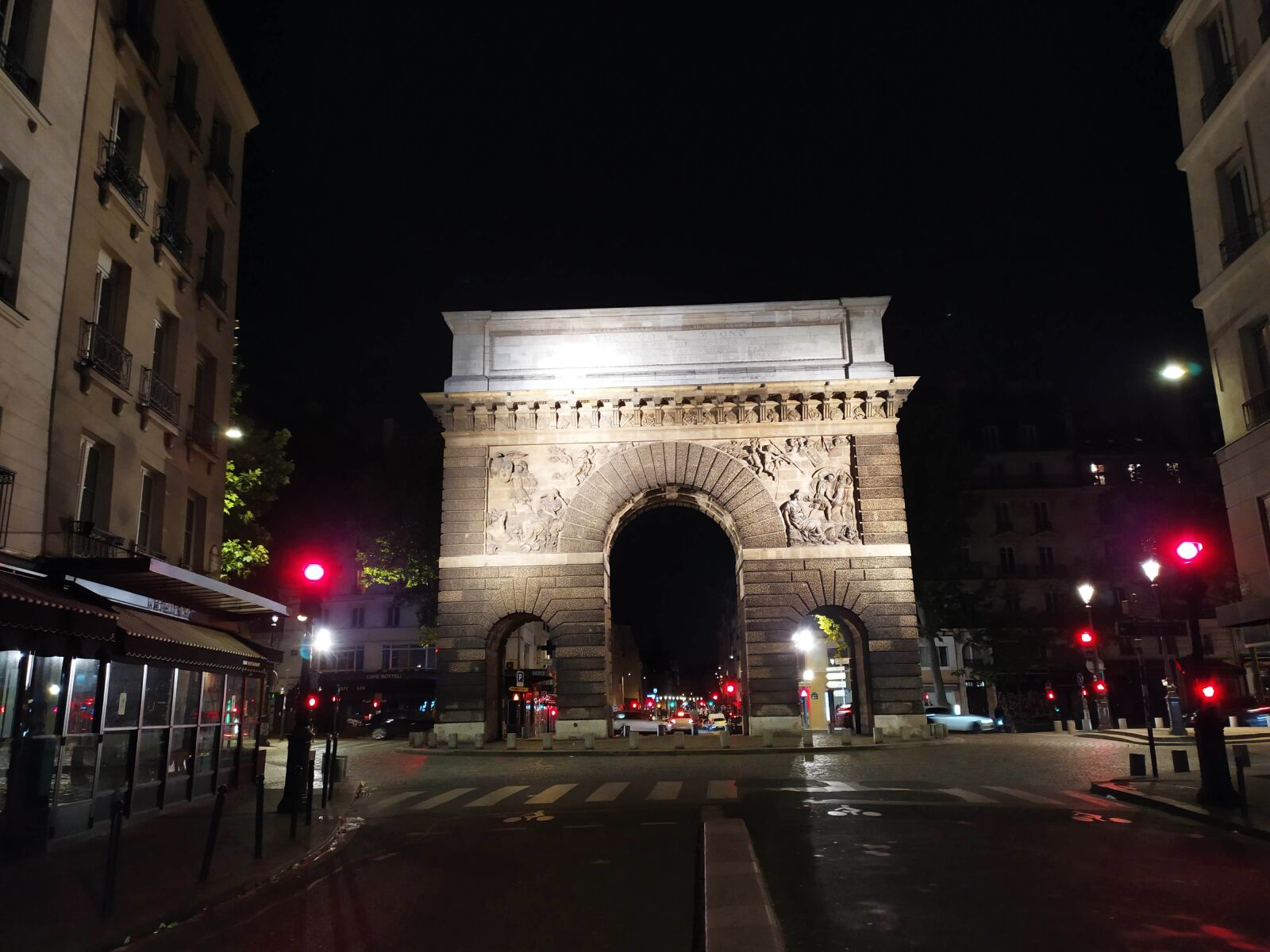 Xiaomi Redmi Note 7 sample photo. Arc, paris, street photography