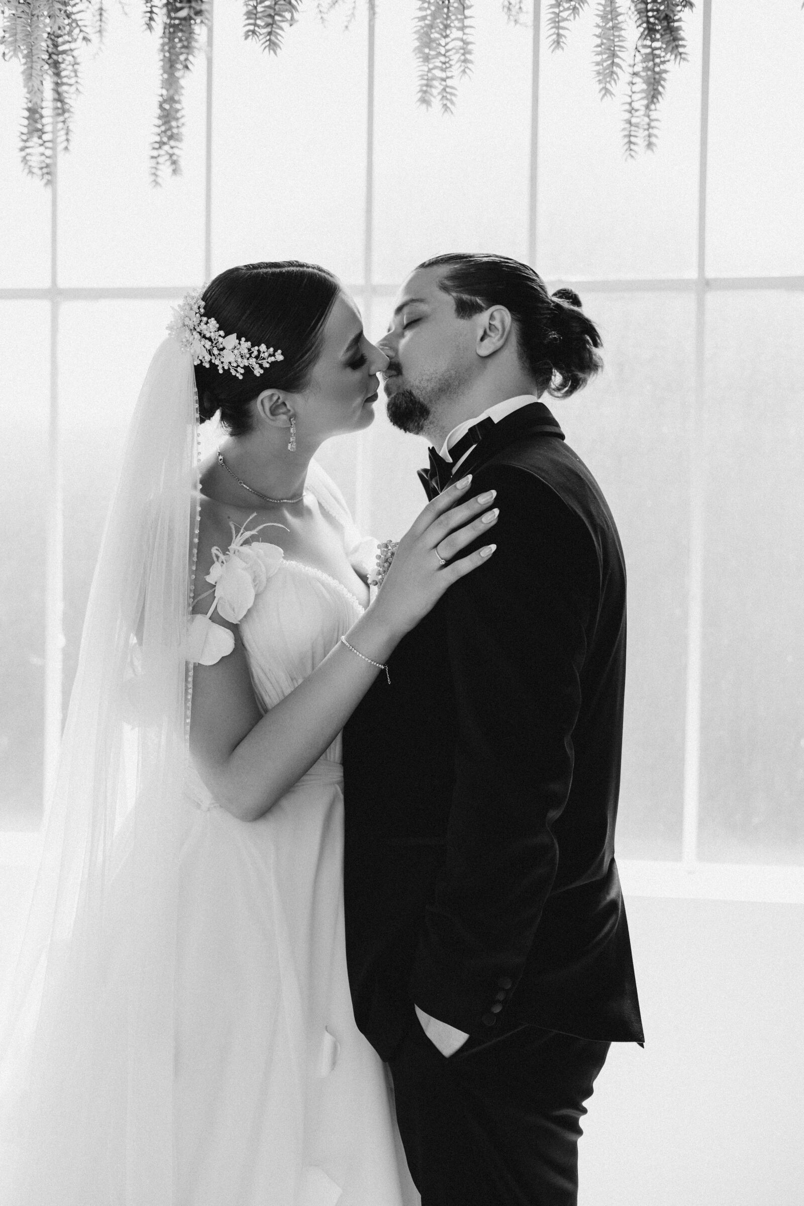 Canon EOS R6 sample photo. Wedding photography