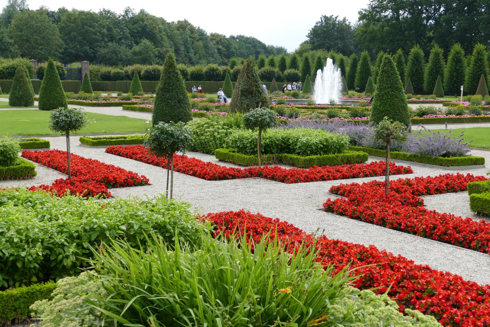 Panasonic Lumix DMC-FZ1000 sample photo. Monastery, kamp, schlossgarten photography