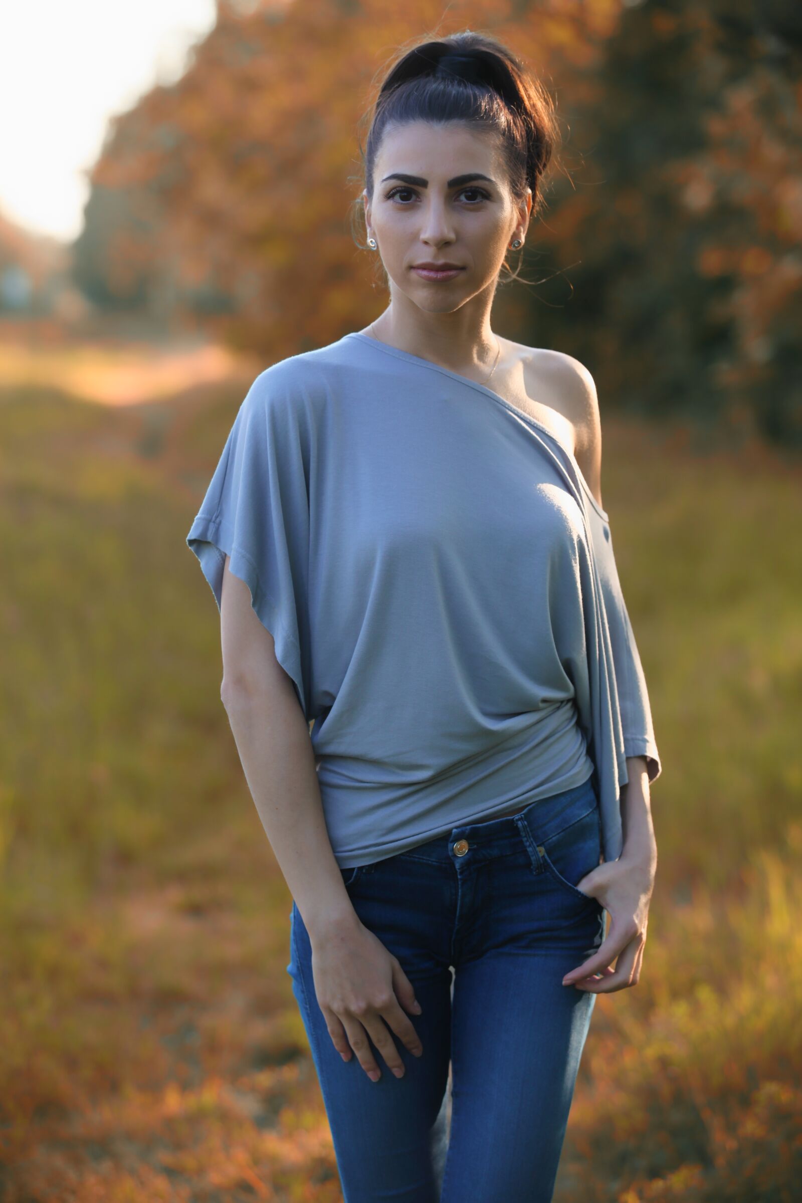 Canon EOS 5D Mark II sample photo. Autumn, girl, beauty photography