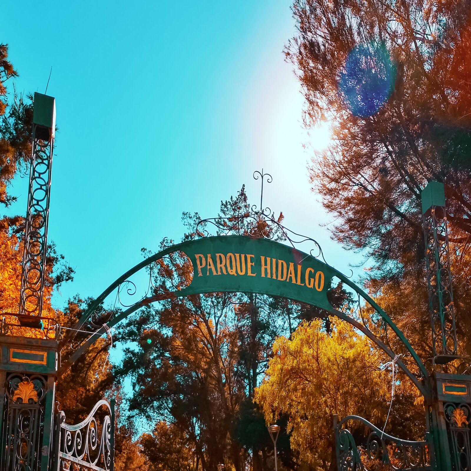 HUAWEI P20 Pro sample photo. Pachuca, park, mexico photography