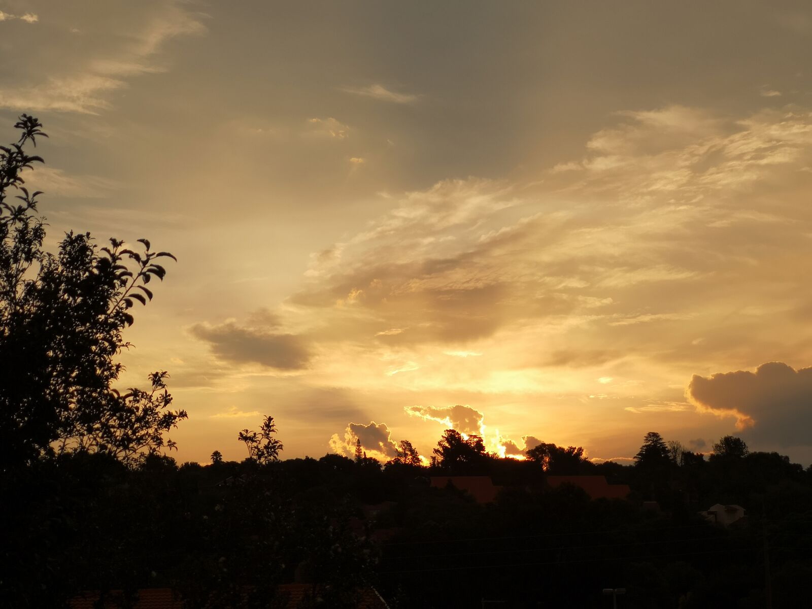 HUAWEI CLT-L09 sample photo. Sky, clouds, na photography