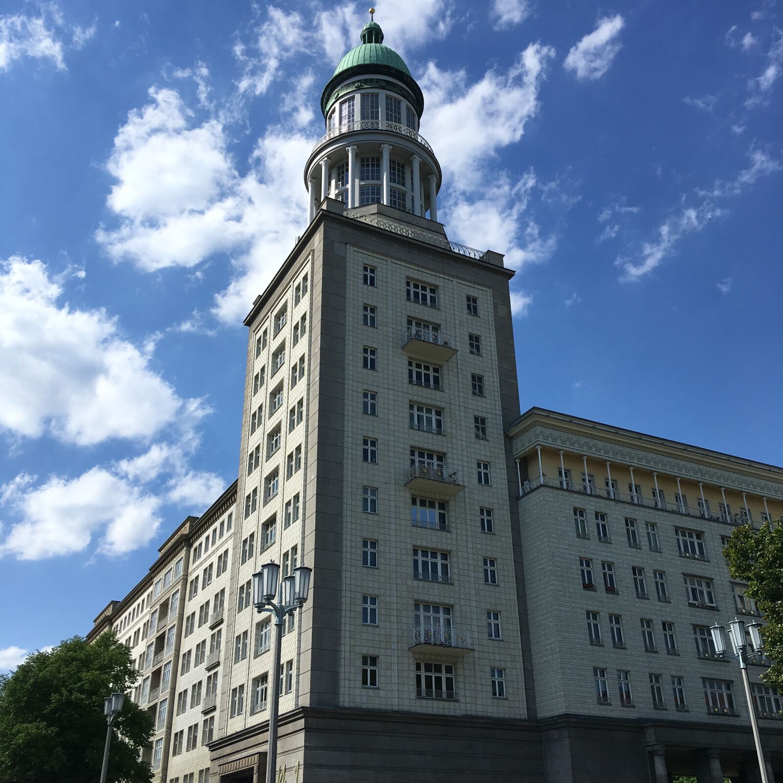 iPhone SE back camera 4.15mm f/2.2 sample photo. Berlin, frankfurtertor, tower photography