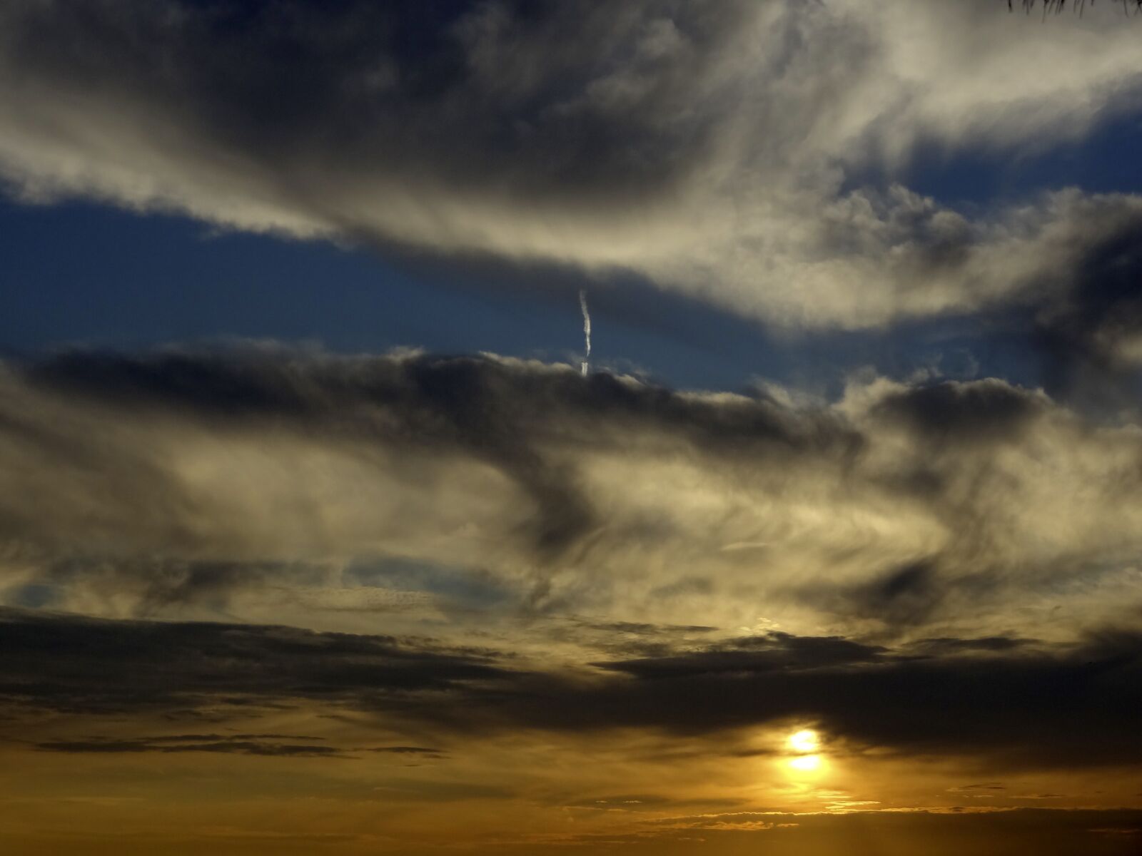 Sony Cyber-shot DSC-HX9V sample photo. Sky, sun, cloud photography