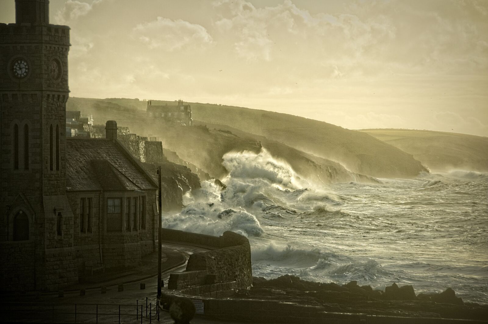 Nikon D90 sample photo. Storm, waves, cliffs photography