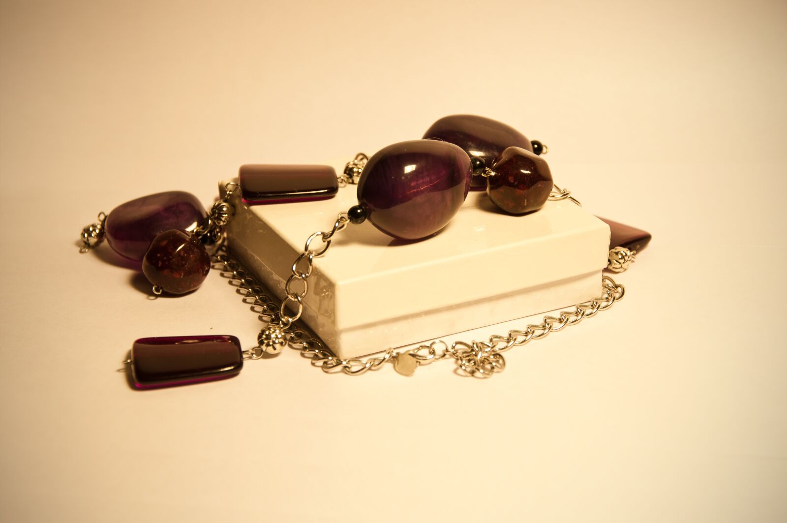 Nikon D5000 sample photo. Jewel, jewelry, gems photography