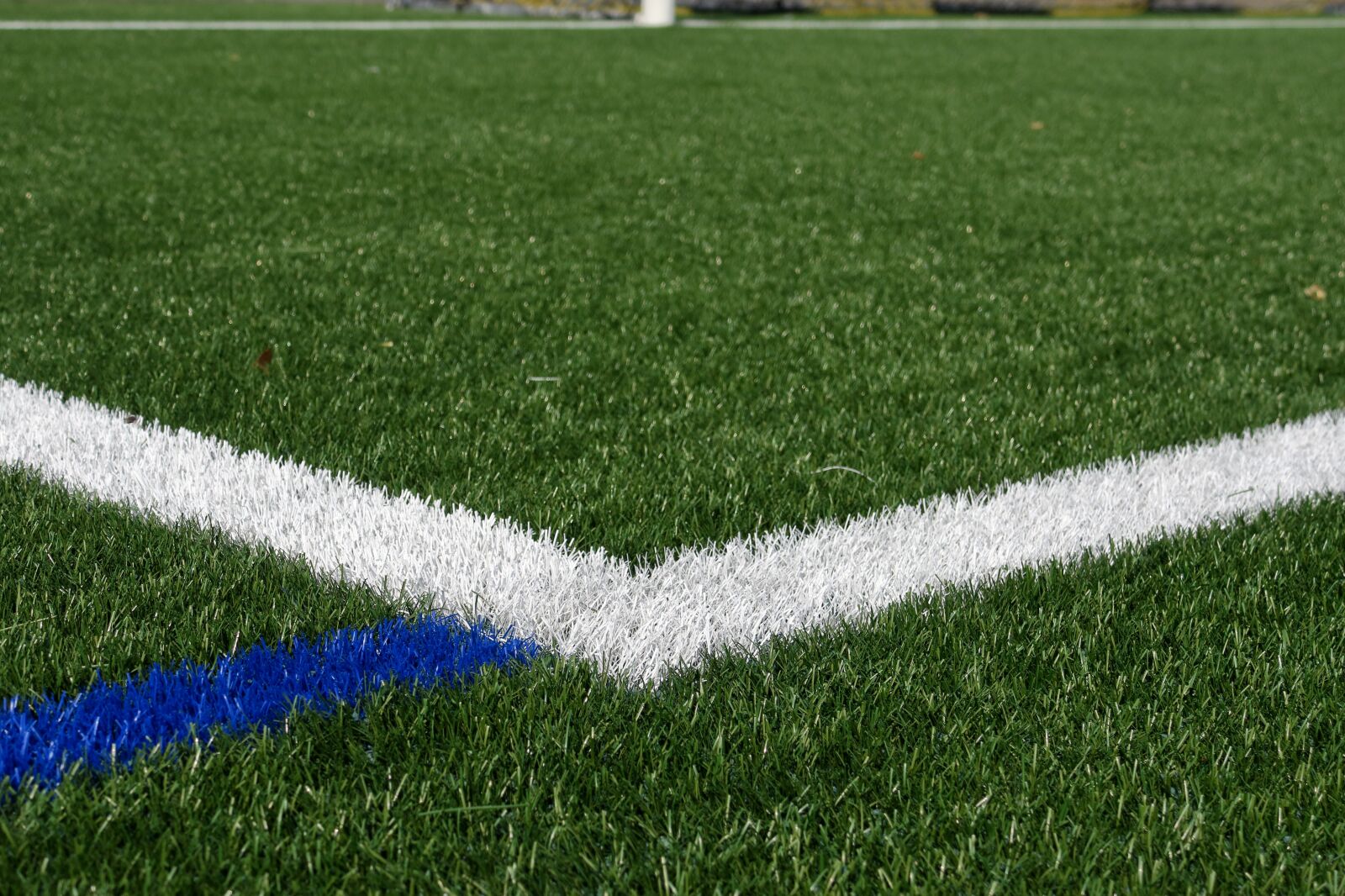 Canon PowerShot G3 X sample photo. Football field, artificial turf photography