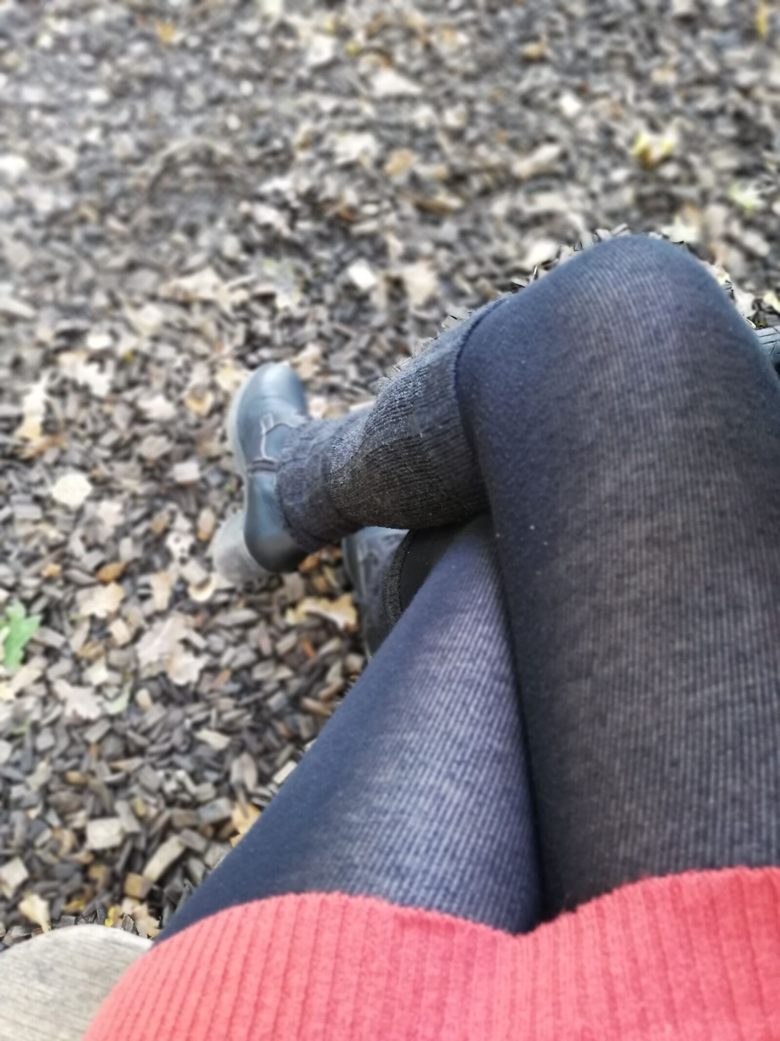 HUAWEI P20 lite sample photo. Legs, shoes, away photography