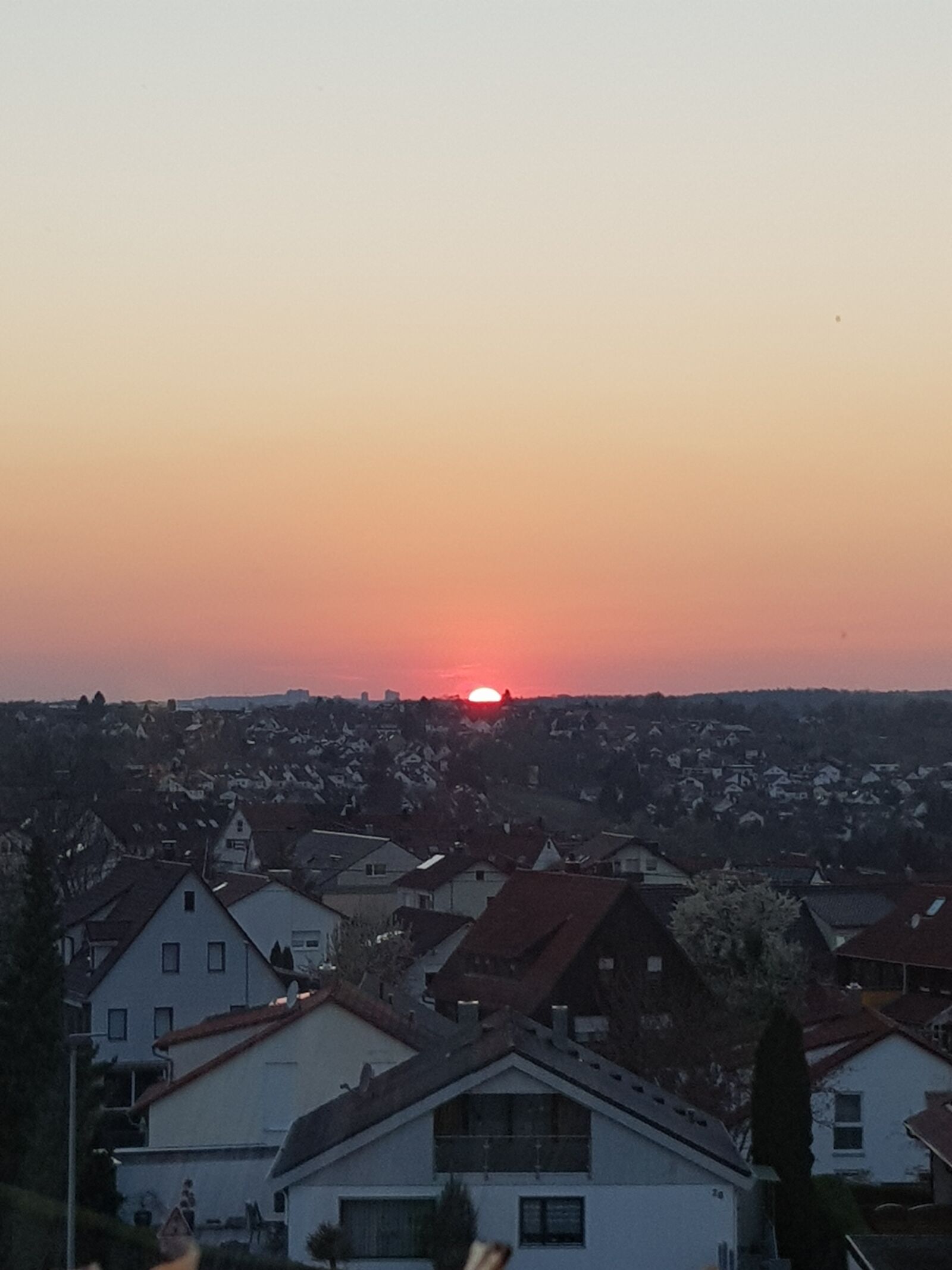 Samsung Galaxy S8 sample photo. City, start, sunset photography