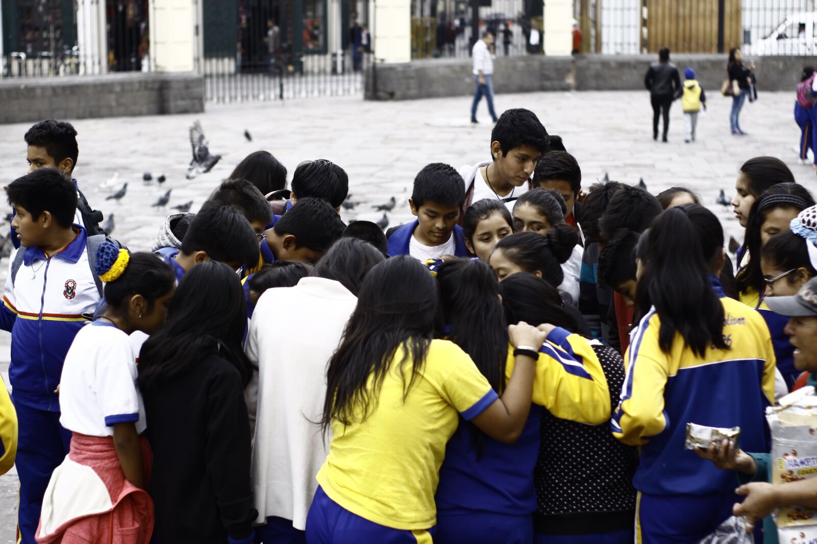 Canon EOS 50D sample photo. Young, students, callao photography