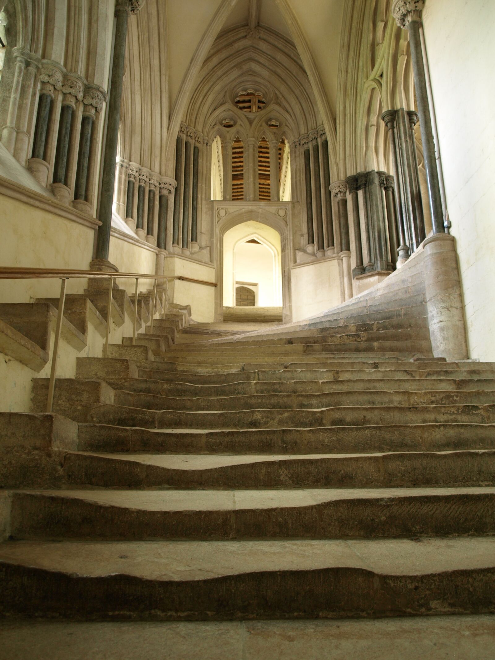 Olympus E-510 (EVOLT E-510) sample photo. Staircase, gradually, stairs photography