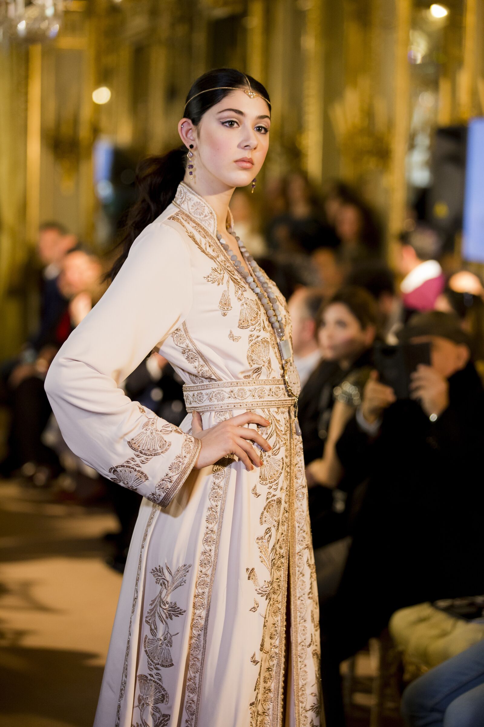 Canon EOS 5D Mark III sample photo. Arabfashion, portrait, model photography
