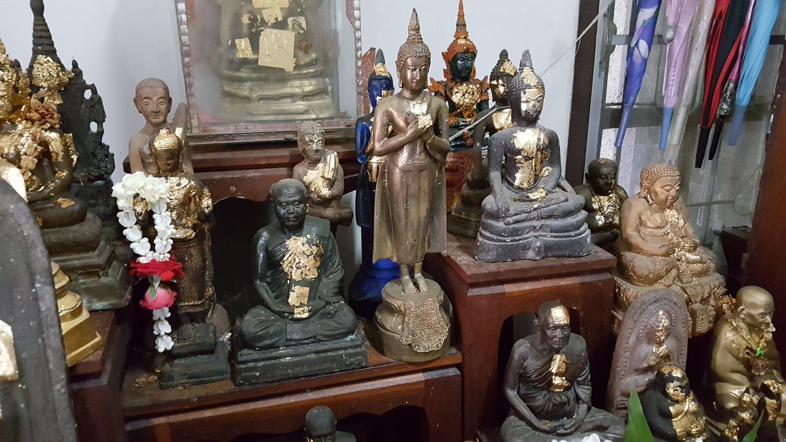 Samsung Galaxy Note5 sample photo. Old stuff, antique, พระ photography