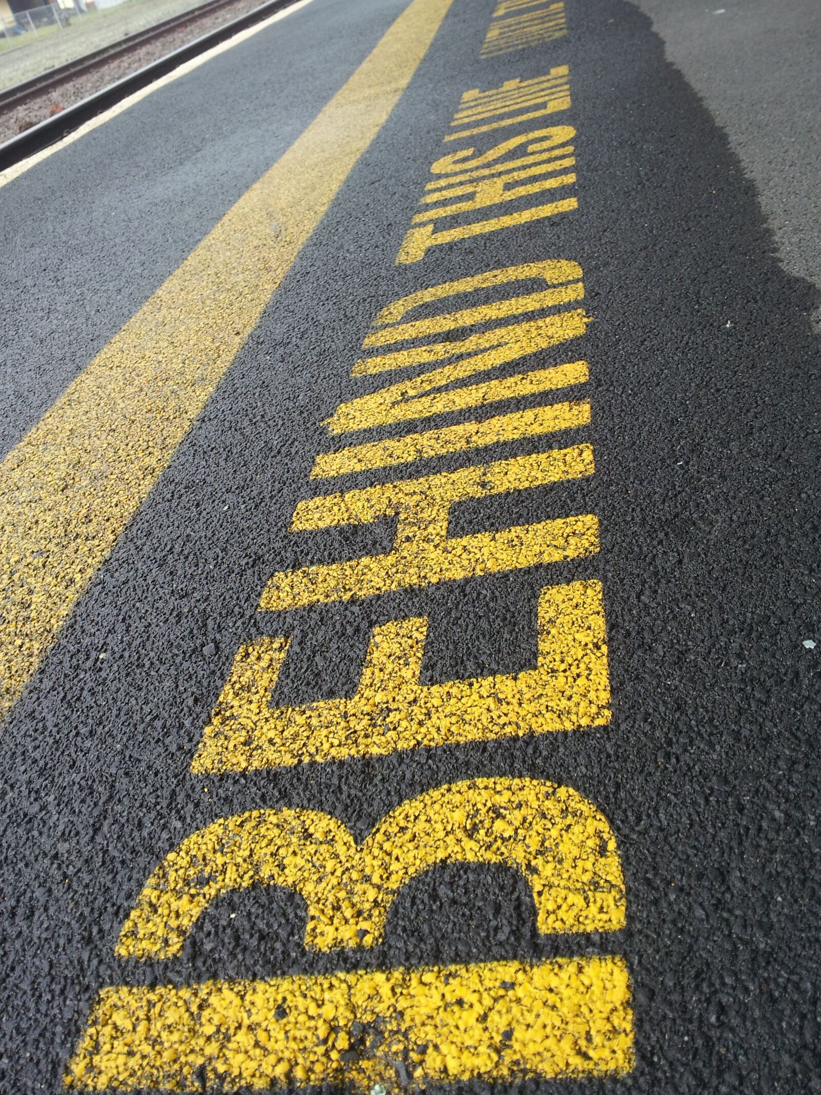 Samsung Galaxy S2 sample photo. Waiting, sign, road photography