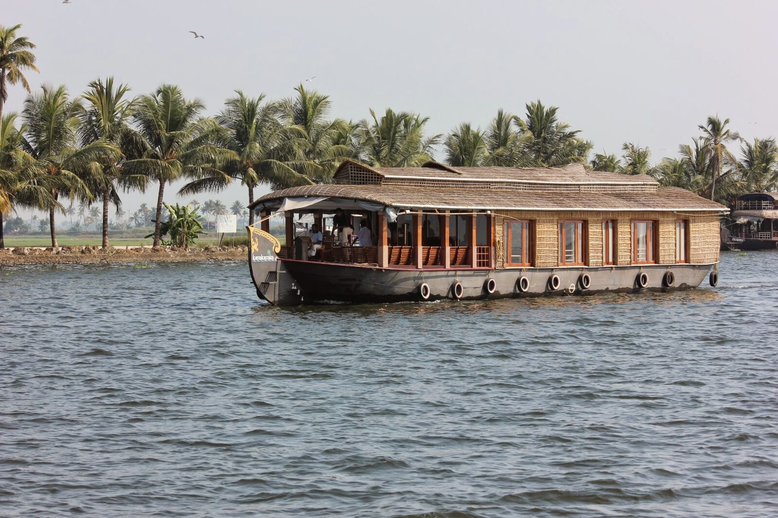 Canon EOS 600D (Rebel EOS T3i / EOS Kiss X5) sample photo. Water, boat, travel photography