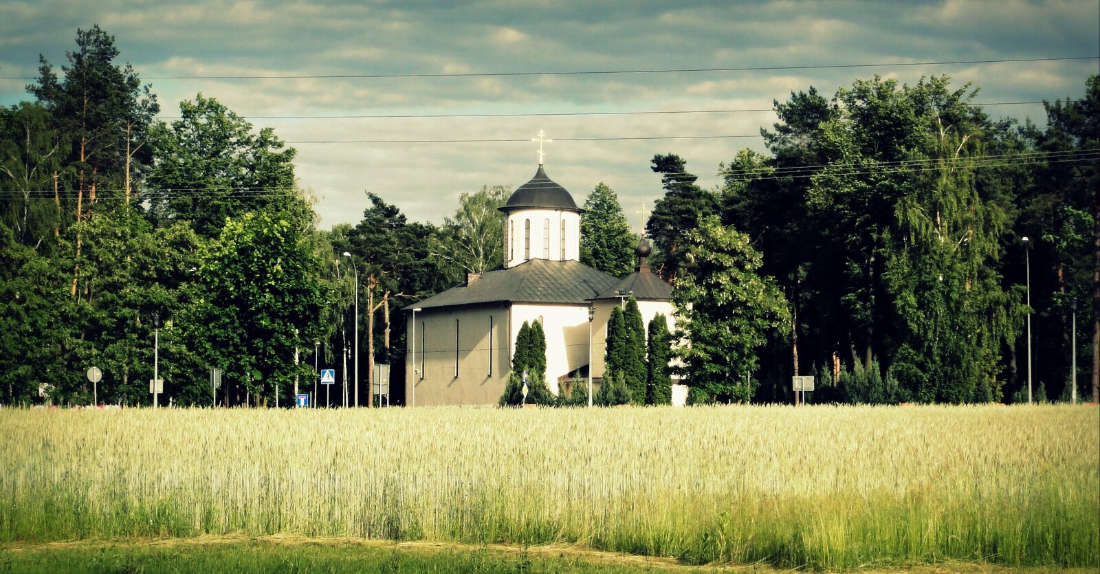 Sony DSC-HX5V sample photo. Church, view, summer photography