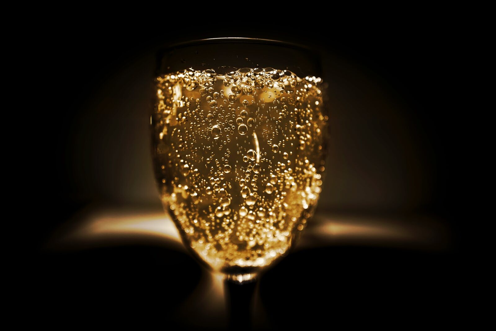 Nikon D750 sample photo. Alcohol, alcoholic, bar photography