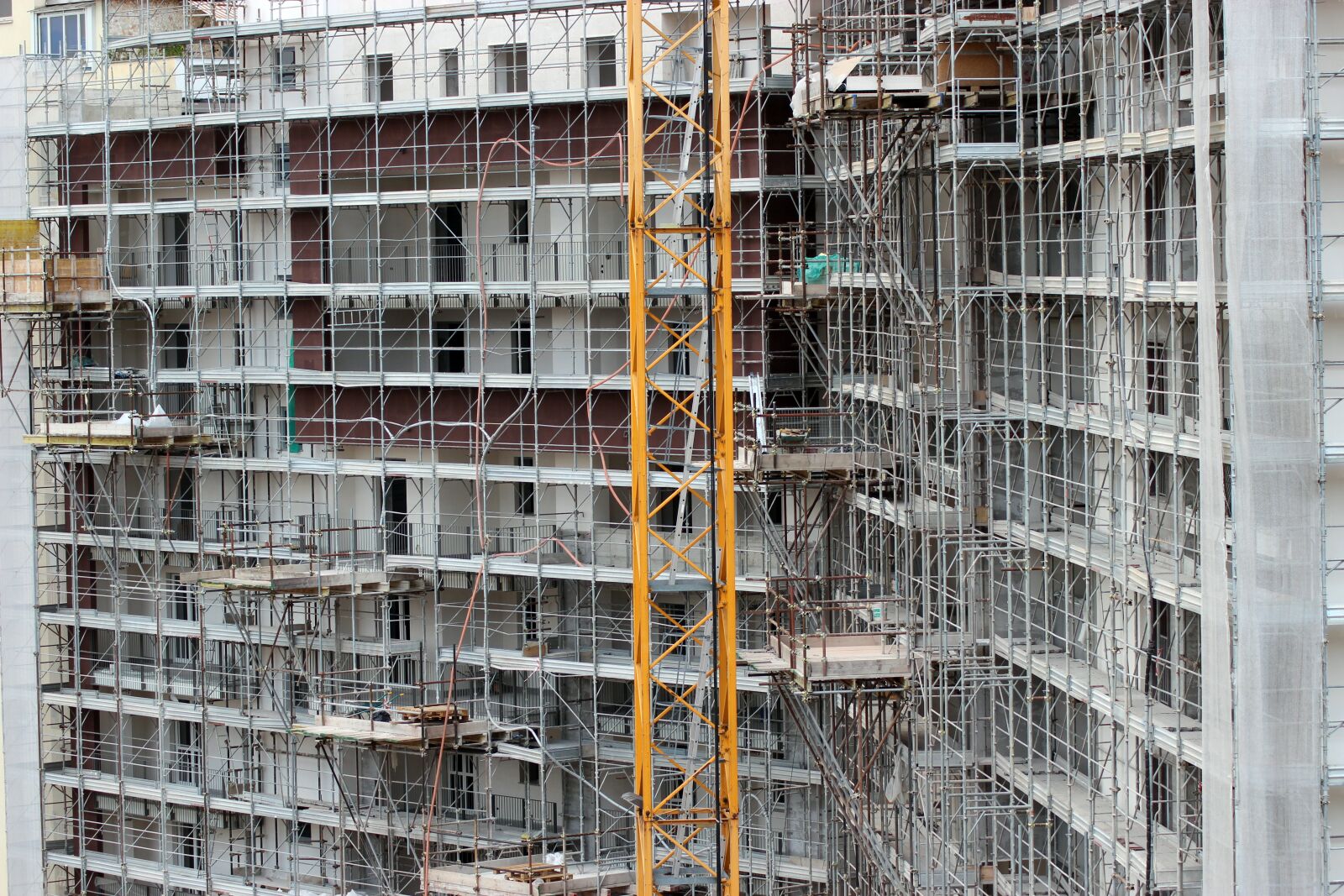 Canon EOS 600D (Rebel EOS T3i / EOS Kiss X5) sample photo. Build, shipyard, work in photography