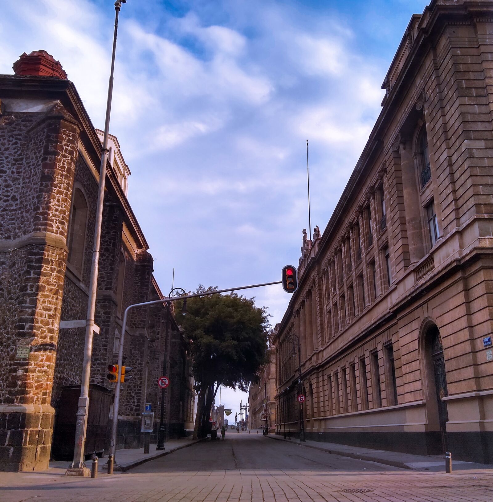 Motorola moto g(8) plus sample photo. Mexico city, historic centre photography
