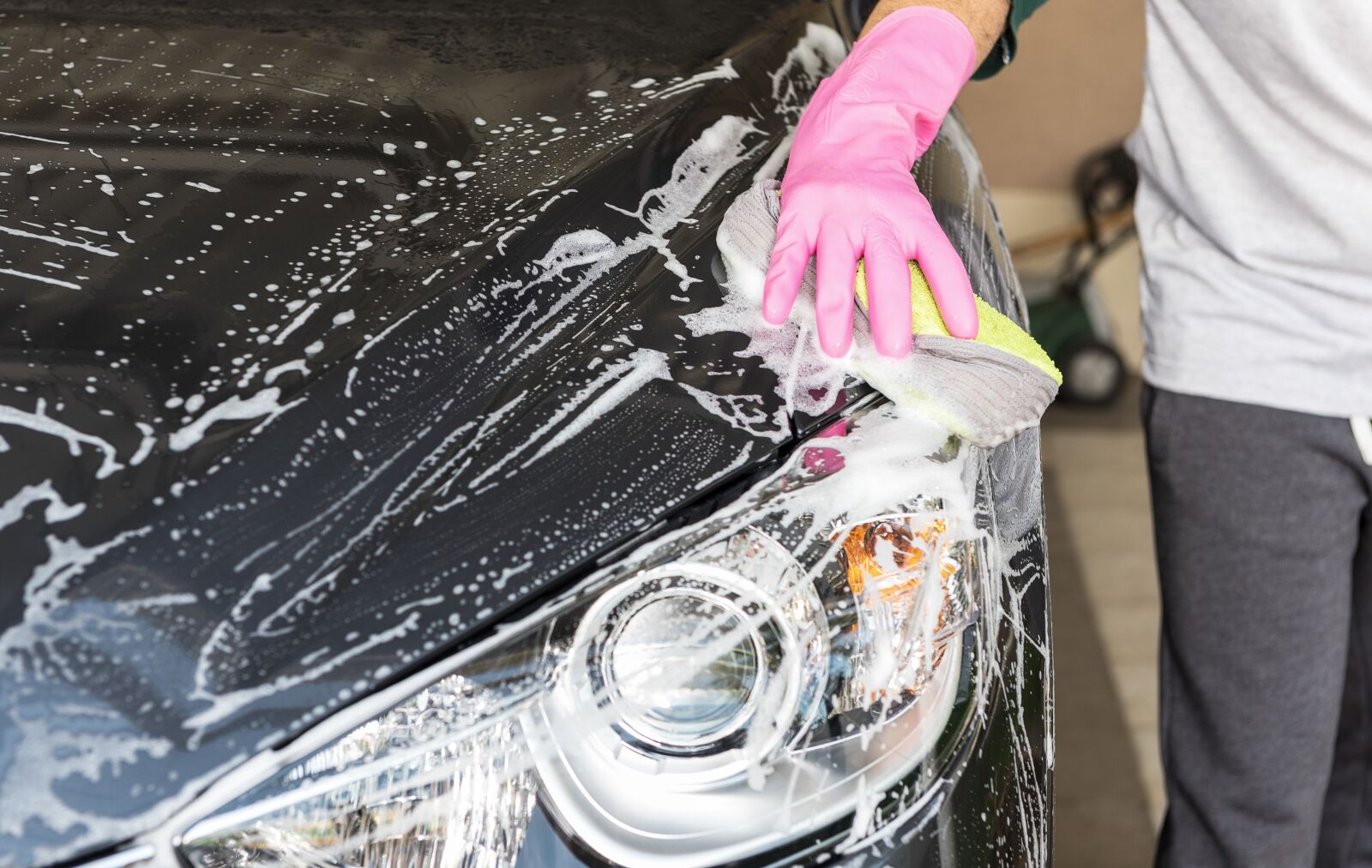 Nikon D810 sample photo. Wash a car, the photography