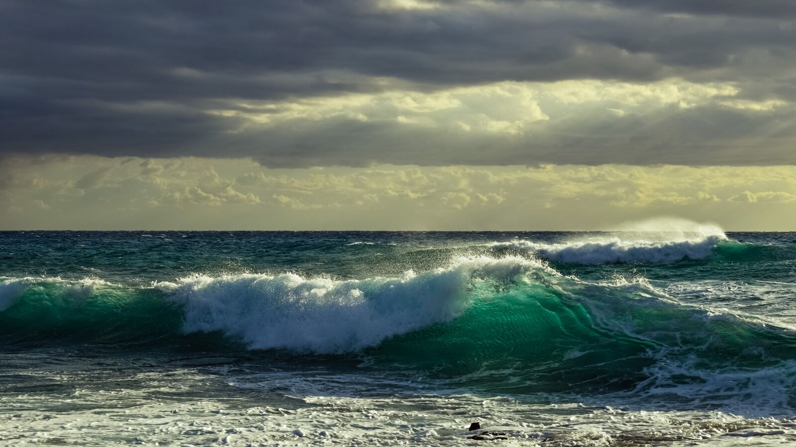 Nikon D3300 sample photo. Wave, spectacular, smashing photography