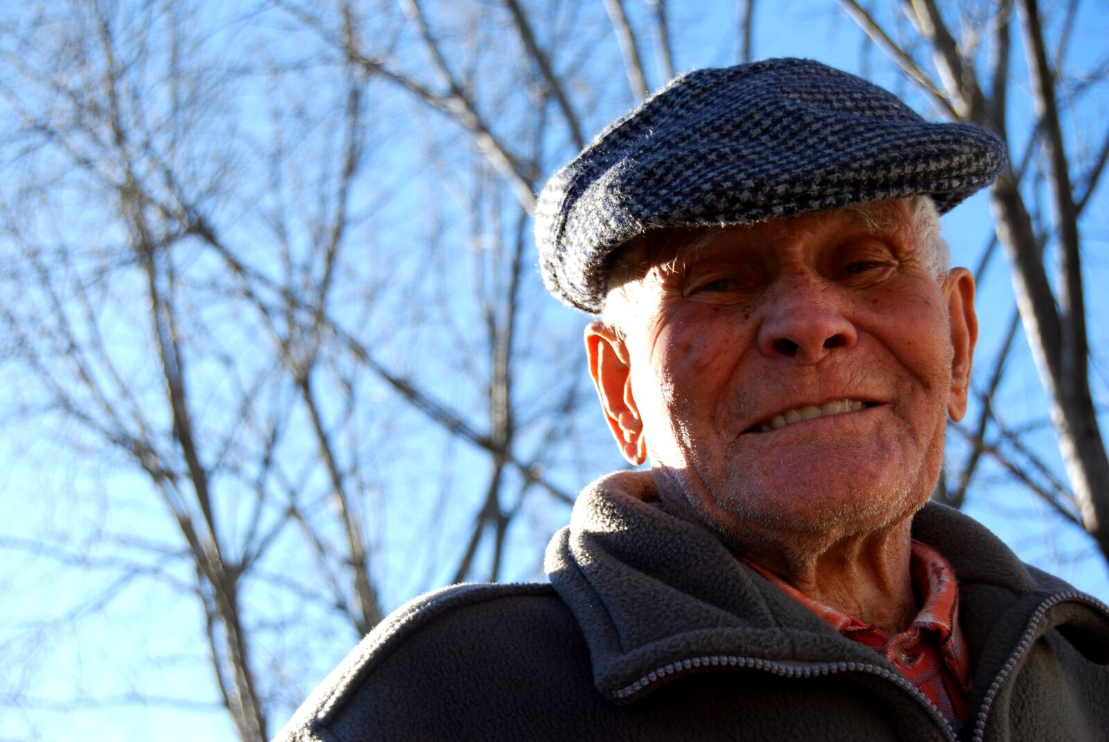 Nikon D40X sample photo. Man, old, person photography