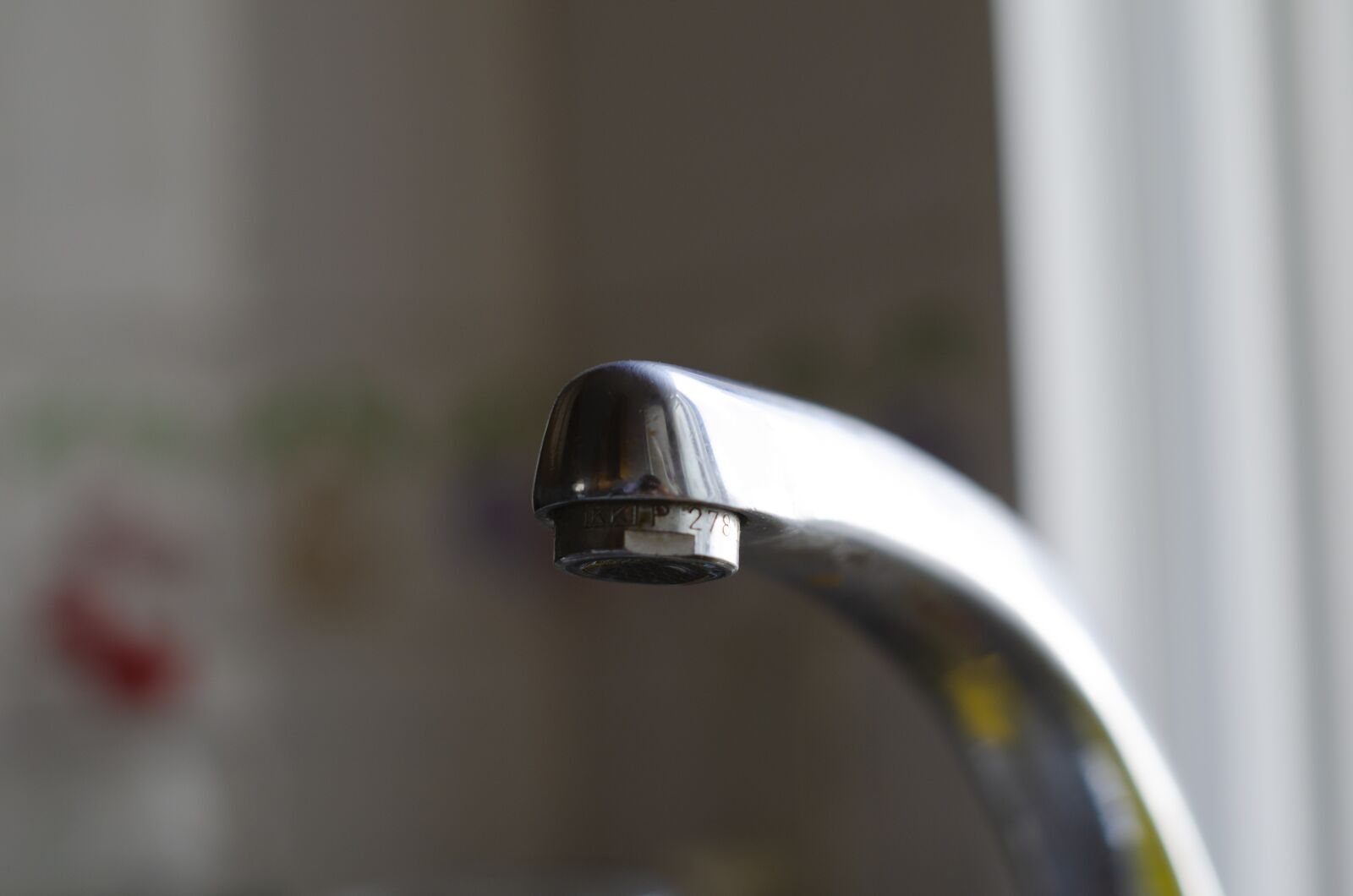 Nikon D5100 sample photo. Tap, water, clean photography