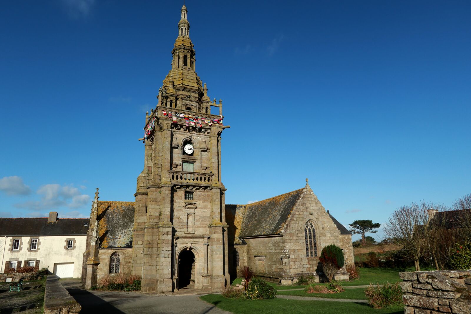 Canon PowerShot G1 X Mark III sample photo. Architecture, church, brittany photography
