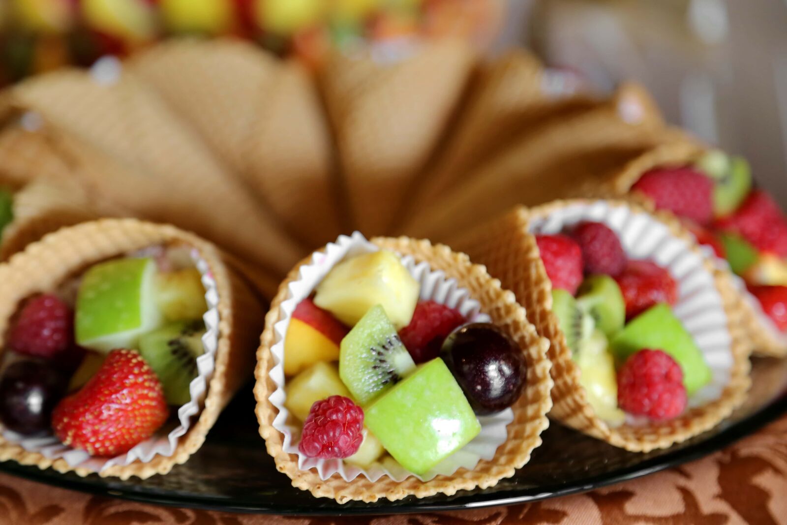 Canon EF 24-105mm F4L IS USM sample photo. Ice cream, fruit, dessert photography