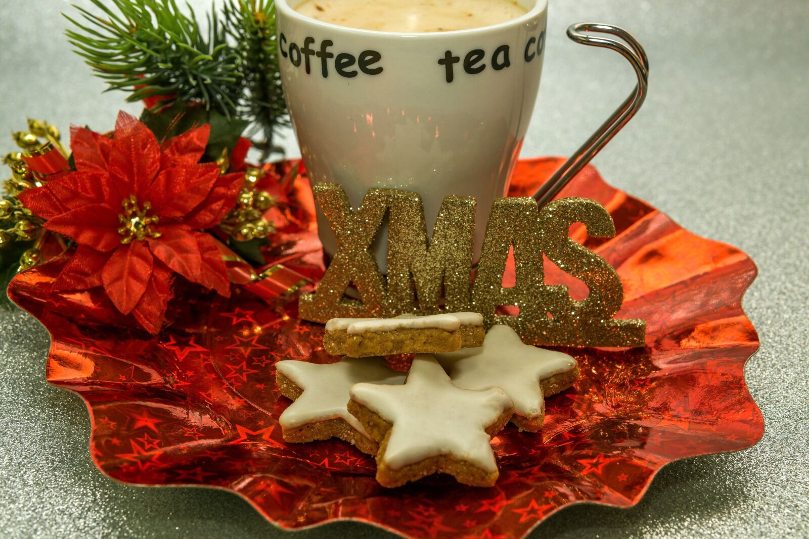 30mm F1.4 DC DN | Contemporary 016 sample photo. Christmas, pastries, xmas photography